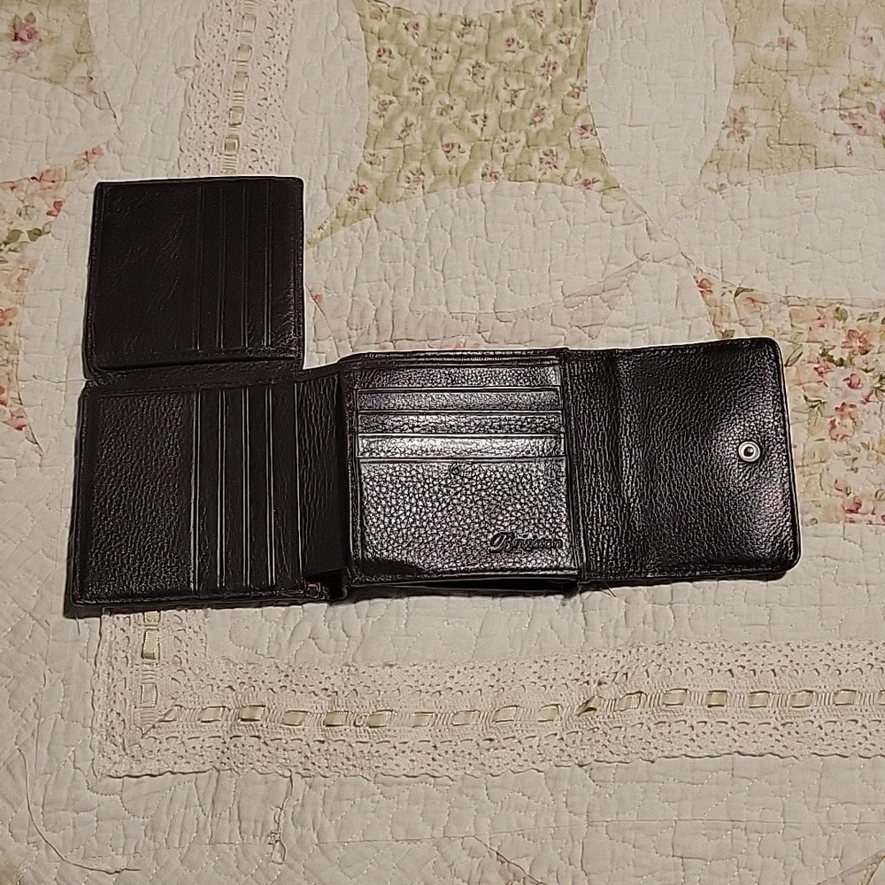 Brighton Wallet - Picture 5 of 6